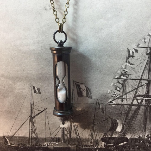 Hourglass Necklace Steampunk Jewelry - Picture 2 of 3